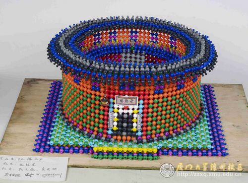 第二屆“樂為杯”造型設(shè)計大賽一等獎作品:土樓王